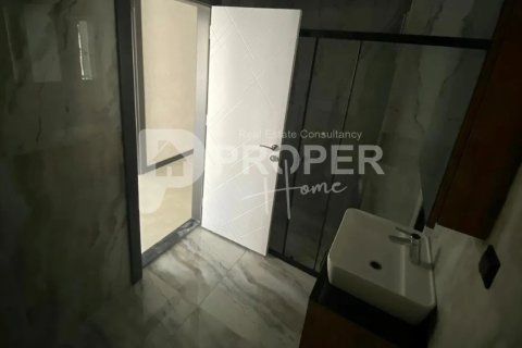 3 rooms Apartment in Konyaalti, Turkey No. 10868 10