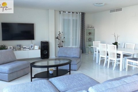 4 bedrooms Villa in Finestrat, Spain No. 26939 8