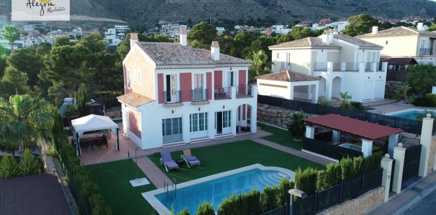 4 dormitorios Villa en Finestrat, Spain No. 26939