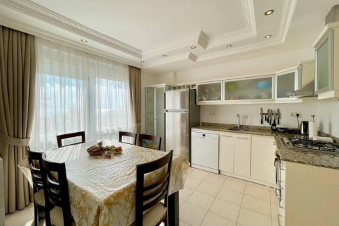 2+1 Apartment in Alanya, Turkey No. 16493 5