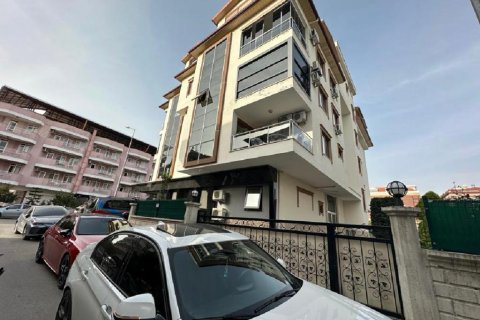 2+1 Apartment en Oba, Turkey No. 16492 1