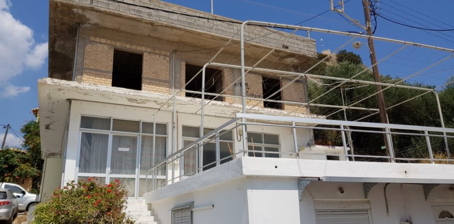 330m² Business in Ierapetra, Greece No. 57033