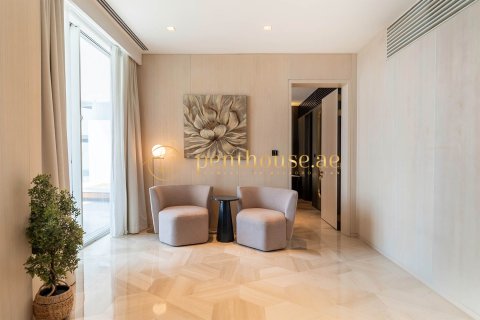 Квартира с 2 спальнями в FIVE Palm Jumeirah, ОАЭ №8062 8