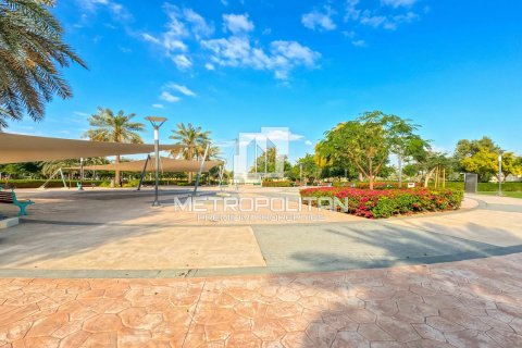 931m² Land in Nad Al Sheba 1, UAE No. 8084 1