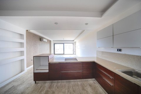 3+1 Appartement à Kusadasi, Turkey No. 69889 27