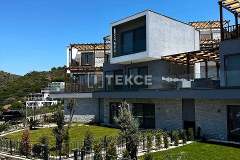 3+1 Villa in Milas, Turkey No. 69891 5