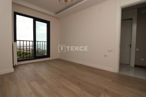 2+1 Apartment in Erdemli, Turkey No. 12987 3