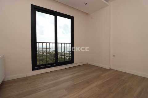 2+1 Apartment in Erdemli, Turkey No. 12987 6