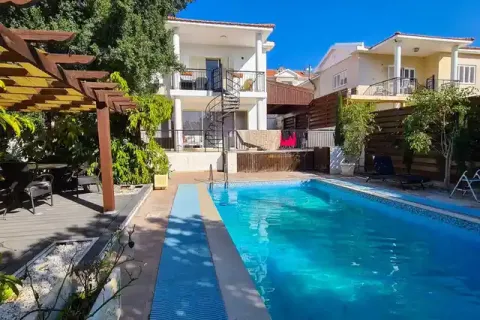 3 bedrooms Villa in Parekklisia, Cyprus No. 30417 1