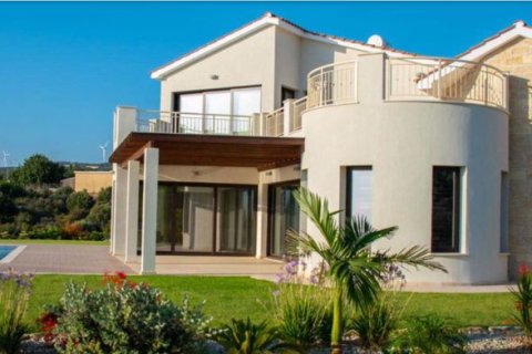 3 bedrooms Villa in Kouklia, Cyprus No. 36943 1