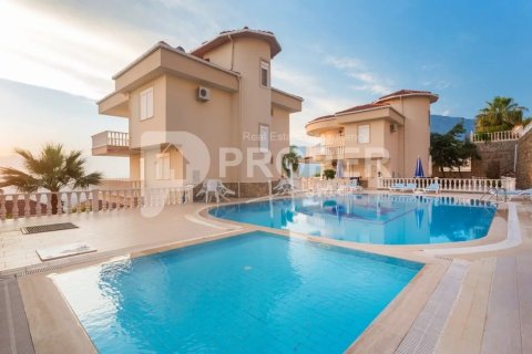 4 rooms Villa in Alanya, Turkey No. 14194 3