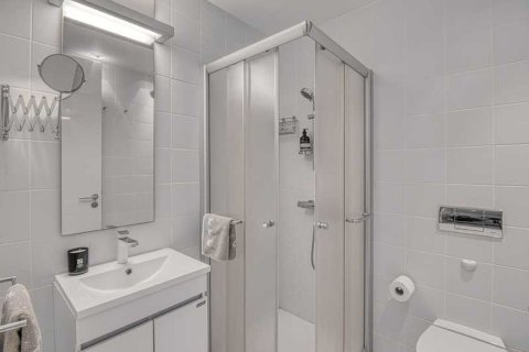 2 dormitorios Apartment en Limassol, Cyprus No. 65873 5