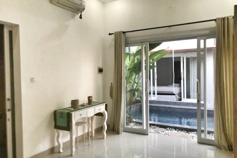 3 bedrooms Villa in Jimbaran, Indonesia No. 22718 7