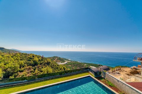 8+1 Villa in Alanya, Turkey No. 20710 5