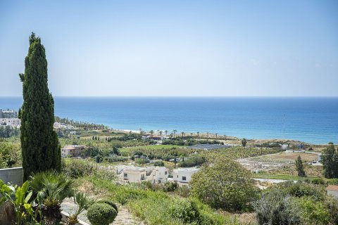 5 dormitorios Villa en Paphos, Cyprus No. 37525 18