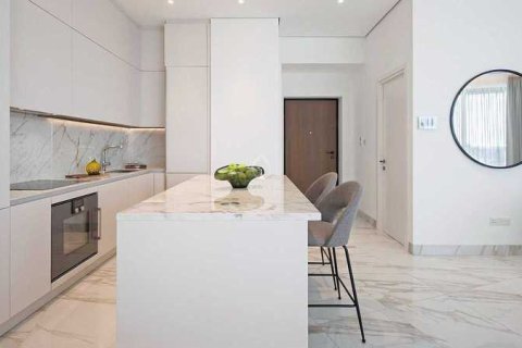 3 bedrooms Apartment in Limassol, Cyprus No. 77584 8