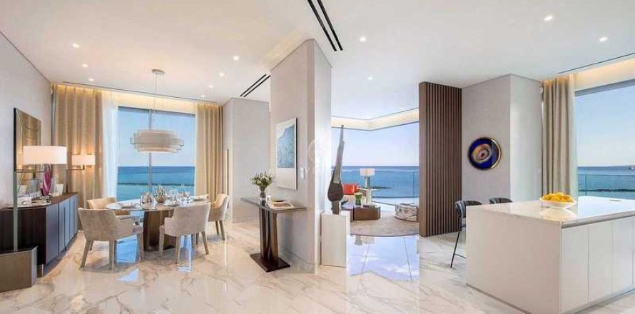 3 bedrooms Apartment in Limassol, Cyprus No. 77584