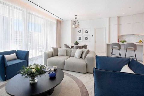 3 bedrooms Apartment in Limassol, Cyprus No. 77584 7