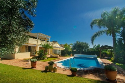 3 dormitorios House en Marbella, Spain No. 25228 3