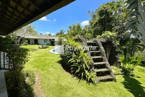 5 bedrooms Villa in Canggu, Indonesia No. 22937 4