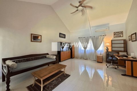 5 bedrooms Villa in Canggu, Indonesia No. 22937 14