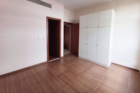 4 bedrooms Townhouse in Khalifa City, UAE No. 6696 7