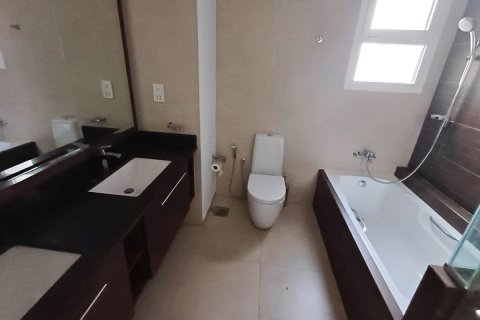 4 bedrooms Townhouse in Khalifa City, UAE No. 6696 12