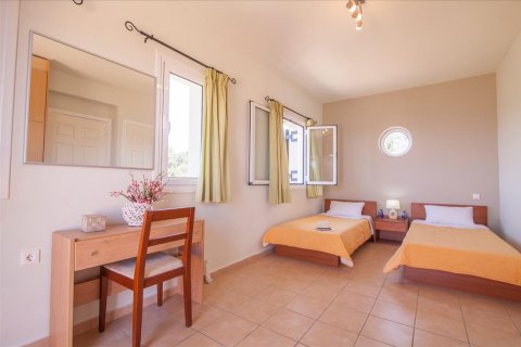 3 dormitorios Villa en Corfu, Greece No. 57995 25