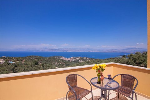 3 dormitorios Villa en Corfu, Greece No. 57995 11