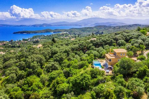 3 dormitorios Villa en Corfu, Greece No. 57995 26