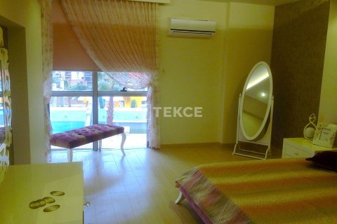 4+1 Apartment en Kusadasi, Turkey No. 70491 26