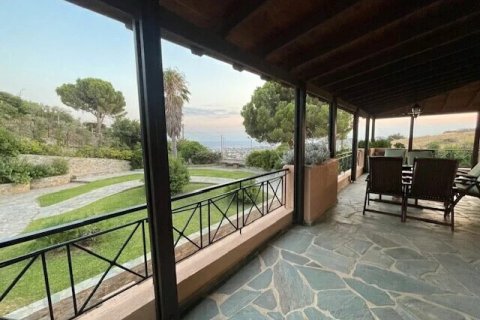 5 bedrooms Villa in Kalyvia Thorikou, Greece No. 54206 4