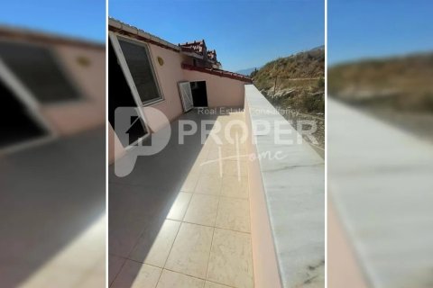 4 rooms Appartement à Kargicak, Turkey No. 13059 6