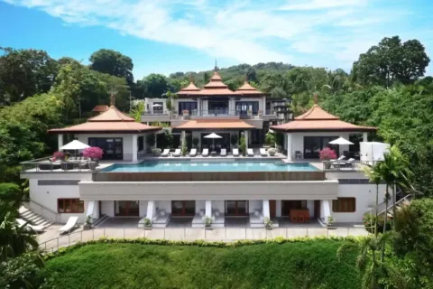 3 bedrooms Villa in Phuket, Thailand No. 75954 1