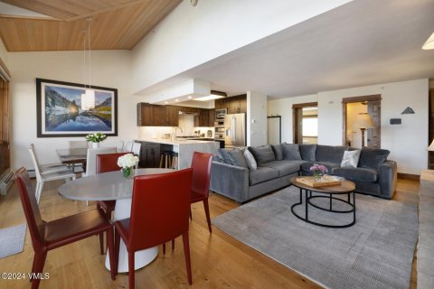 4 bedrooms Condo  in Vail, USA No. 75402 6