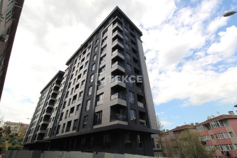 3+1 Apartment in Istanbul, Turkey No. 12498 1