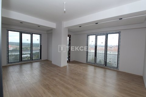 3+1 Apartment in Istanbul, Turkey No. 12498 16