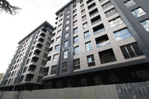 3+1 Apartment in Istanbul, Turkey No. 12498 24