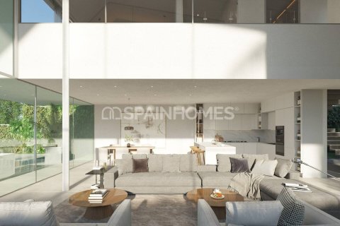 7 bedrooms Villa in Fuengirola, Spain No. 25660 7