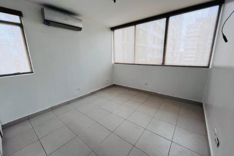 3 dormitorios Apartment en Panamá, Panama No. 70649 4