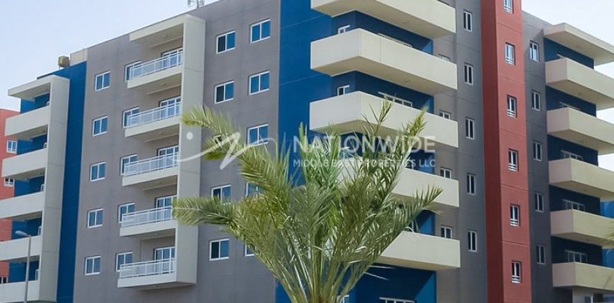 3 bedrooms Apartment in Al Reef, UAE No. 3248