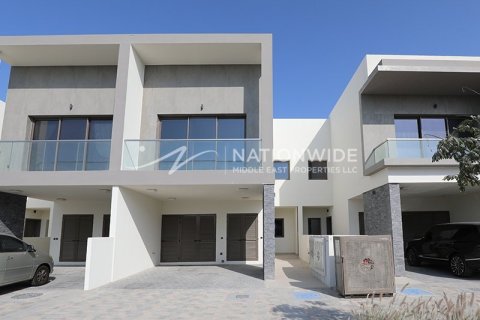 2 dormitorios Townhouse en  Yas Island, UAE No. 3238 1