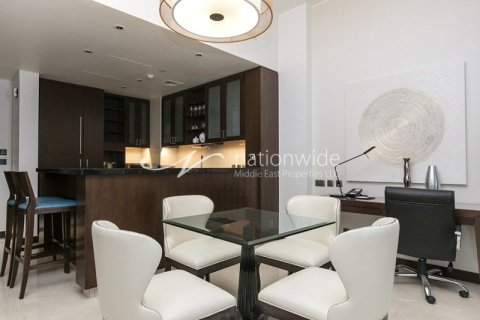 3 bedrooms Apartment in Abu Dhabi, UAE No. 3237 9