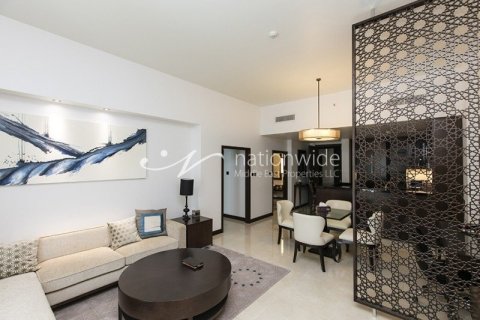 3 bedrooms Apartment in Abu Dhabi, UAE No. 3237 13