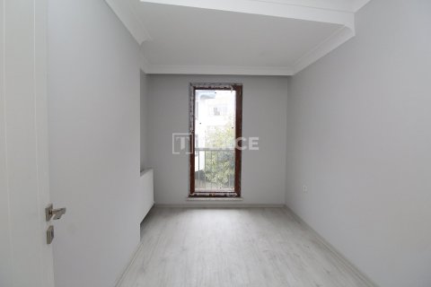 4+1 Apartment en Istanbul, Turkey No. 73633 14