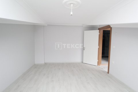 4+1 Apartment en Istanbul, Turkey No. 73633 10