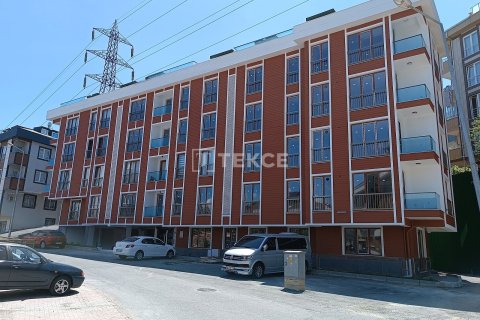 4+1 Apartment en Istanbul, Turkey No. 73633 1