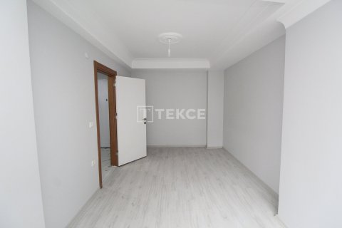 4+1 Apartment en Istanbul, Turkey No. 73633 13