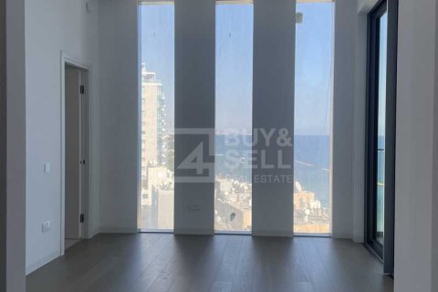 3 dormitorios Apartment en Limassol, Cyprus No. 73762 5