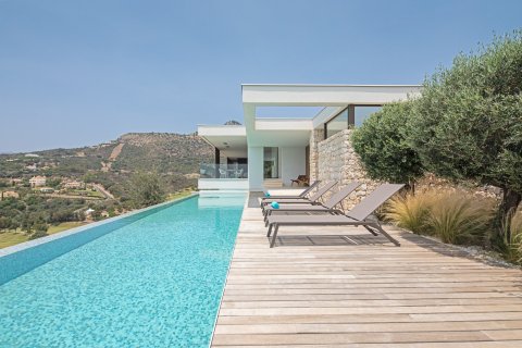 4 bedrooms Villa in Benahavis, Spain No. 27053 10